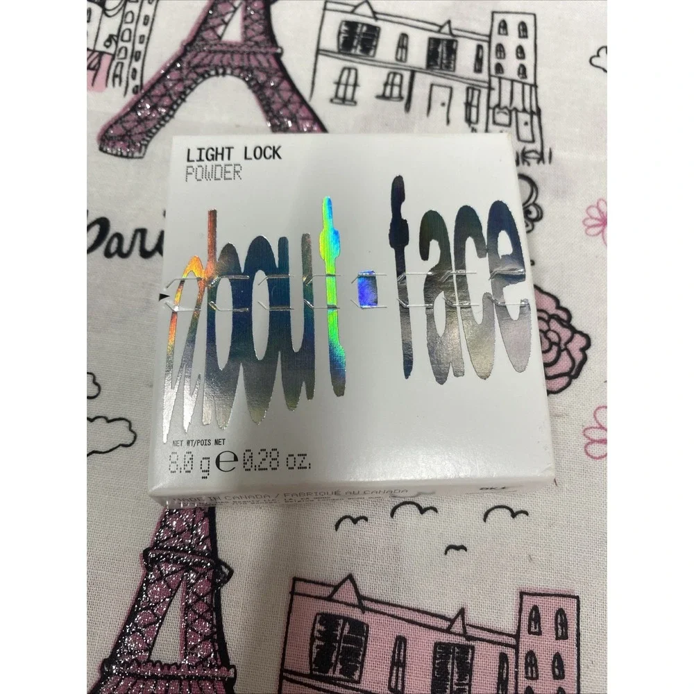 About-Face Light Lock Powder Pressed High Beam Glow Powder in Lightspun